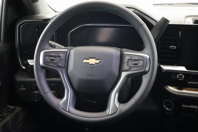 New 2026 Chevrolet Silverado 1500 LT AWD/4WD image 13