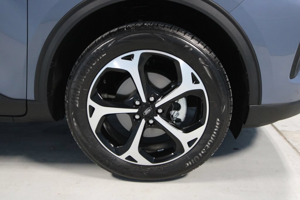Used 2025 Ford Escape ST-Line Select w/ Tech Pack #1 AWD/4WD image 28