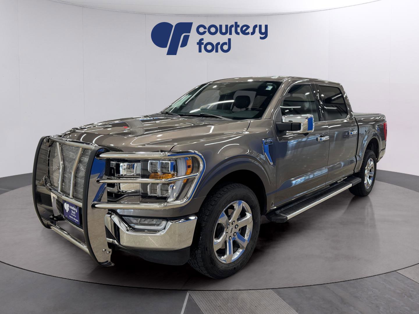 Certified 2023 Ford F150 Lariat w/ Trailer Tow Package AWD/4WD image 3