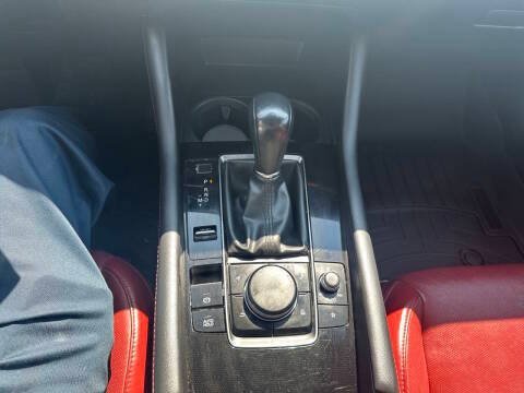 Used 2022 MAZDA MAZDA3 s FWD image 26