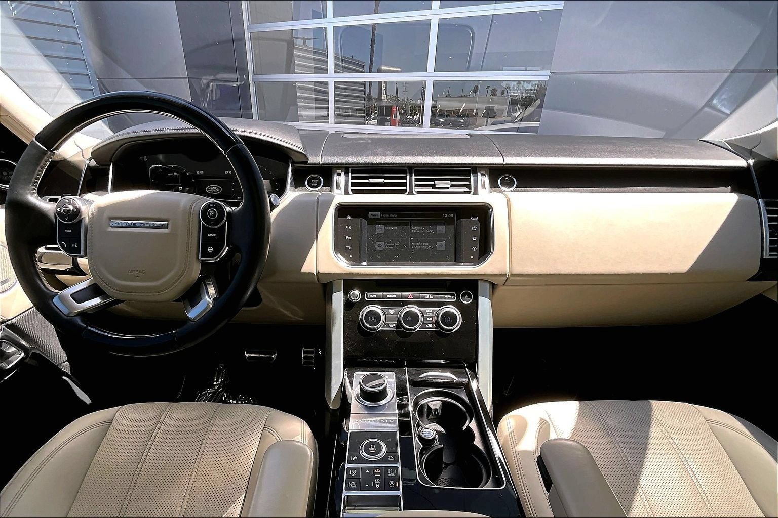 Used 2016 Land Rover Range Rover Supercharged AWD/4WD image 15