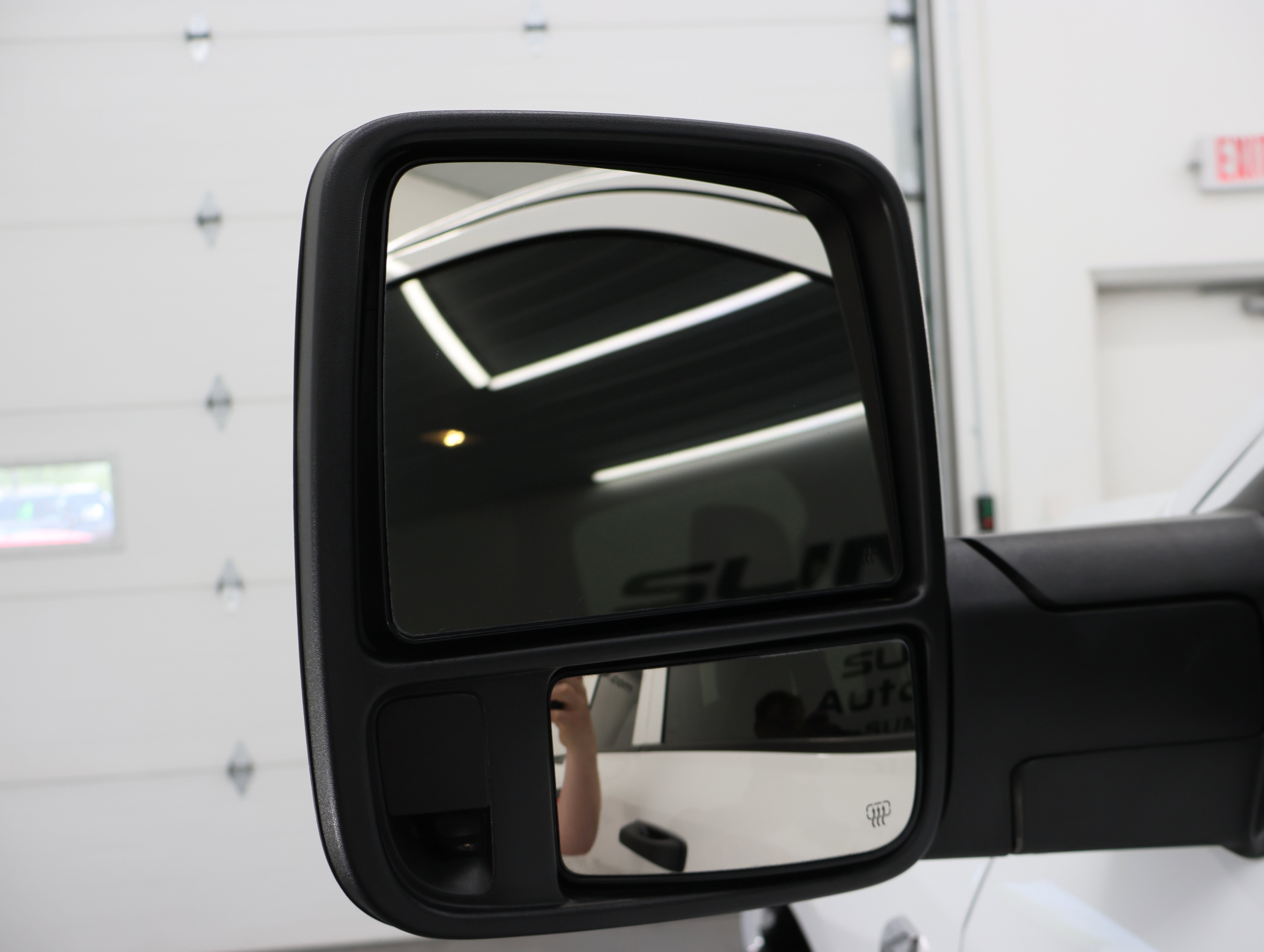 Used 2024 RAM 3500 Tradesman w/ Chrome Appearance Group AWD/4WD image 38