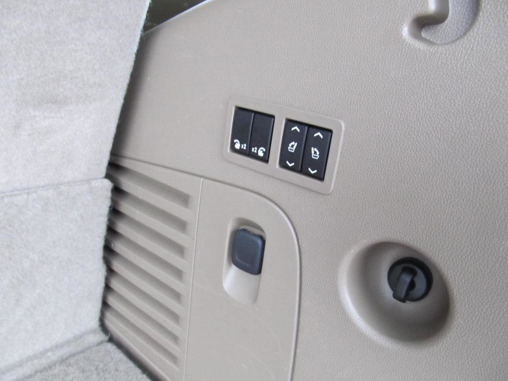 Used 2017 Chevrolet Tahoe Premier image 40