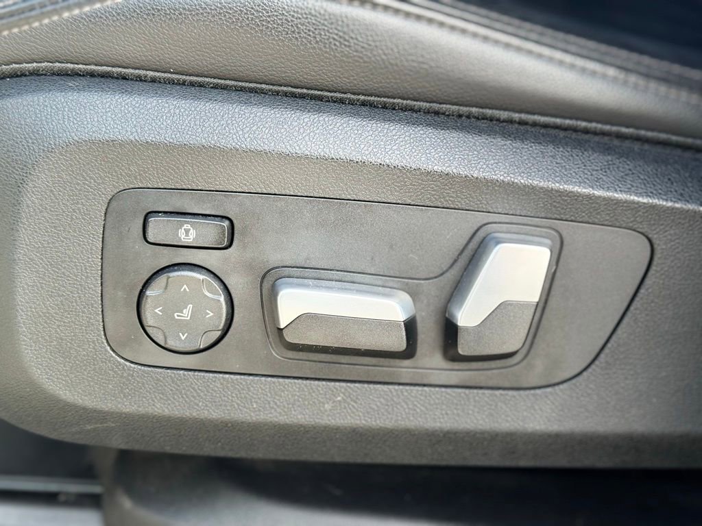 Used 2019 BMW X5 xDrive40i w/ Convenience Package image 22