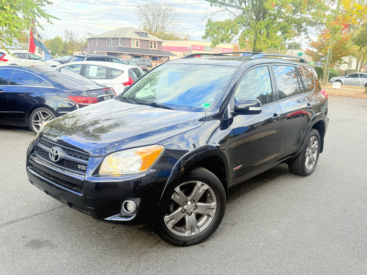 Used 2010 Toyota RAV4 Sport image 2