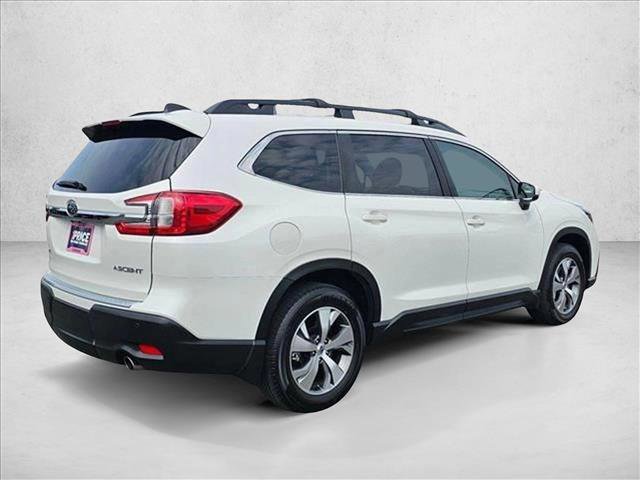 Used 2024 Subaru Ascent Premium w/ Convenience Package image 5