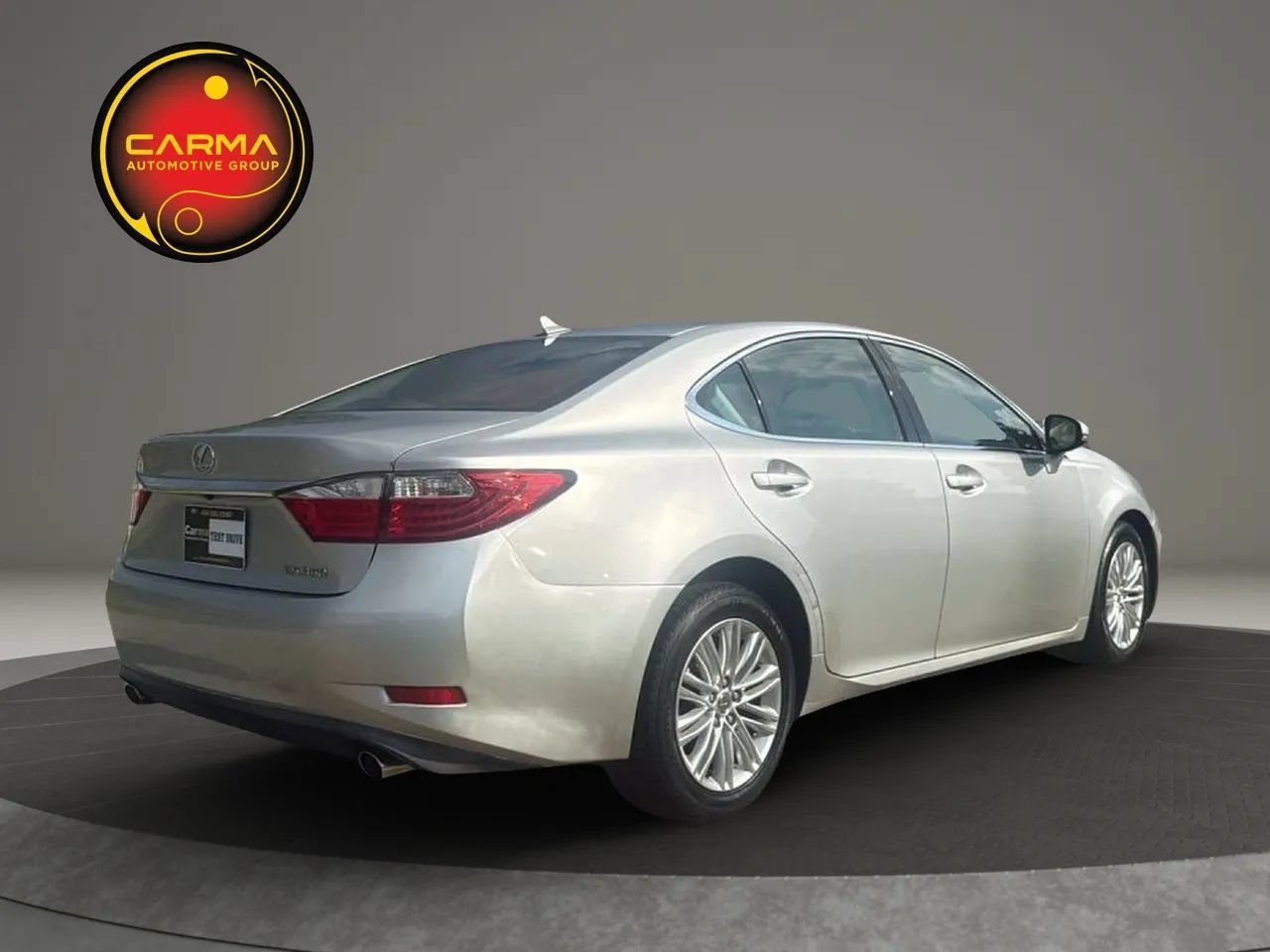 Used 2014 Lexus ES 350 w/ Luxury Package FWD image 5