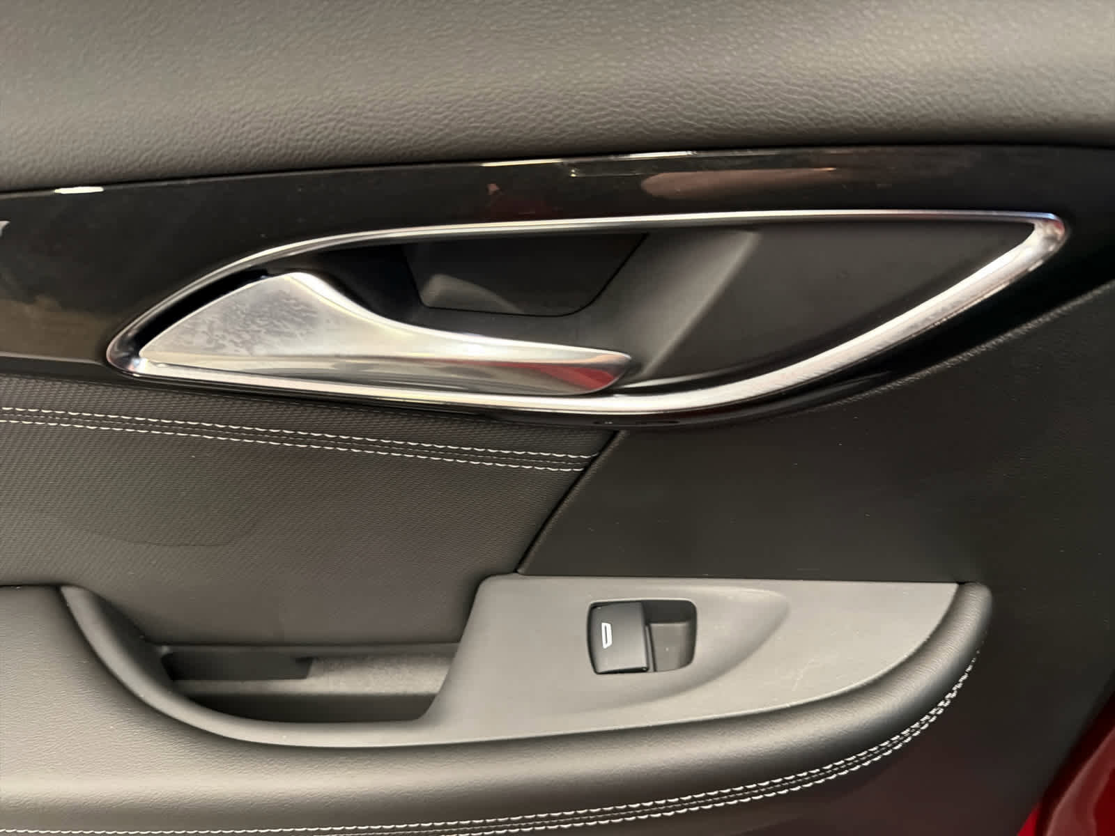 Certified 2025 Buick Envision Preferred image 25