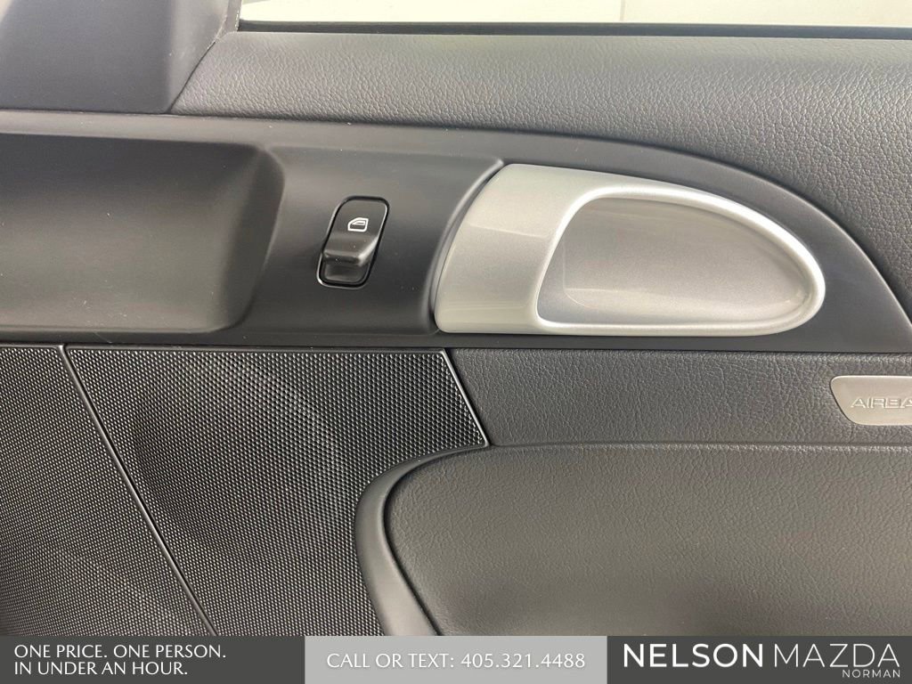 Used 2012 Porsche Cayman RWD image 18