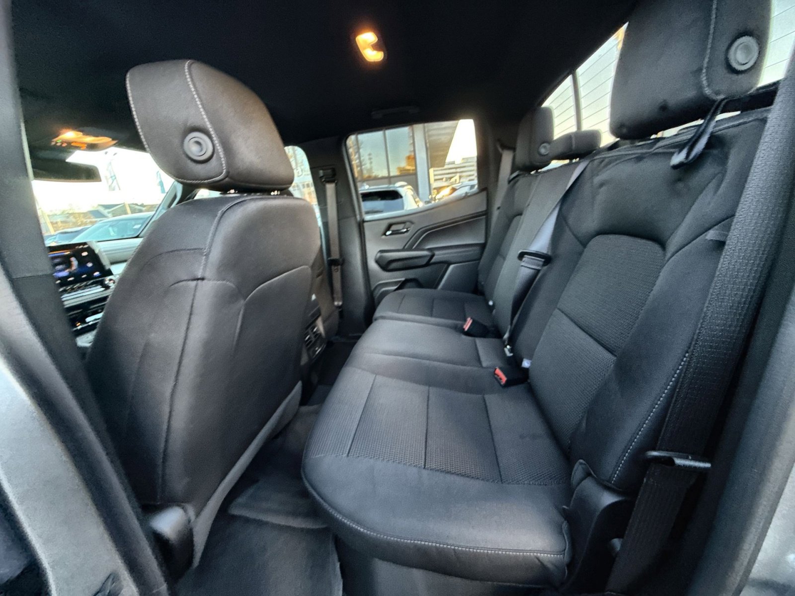 Used 2024 Chevrolet Colorado LT w/ LT Convenience Package II image 24