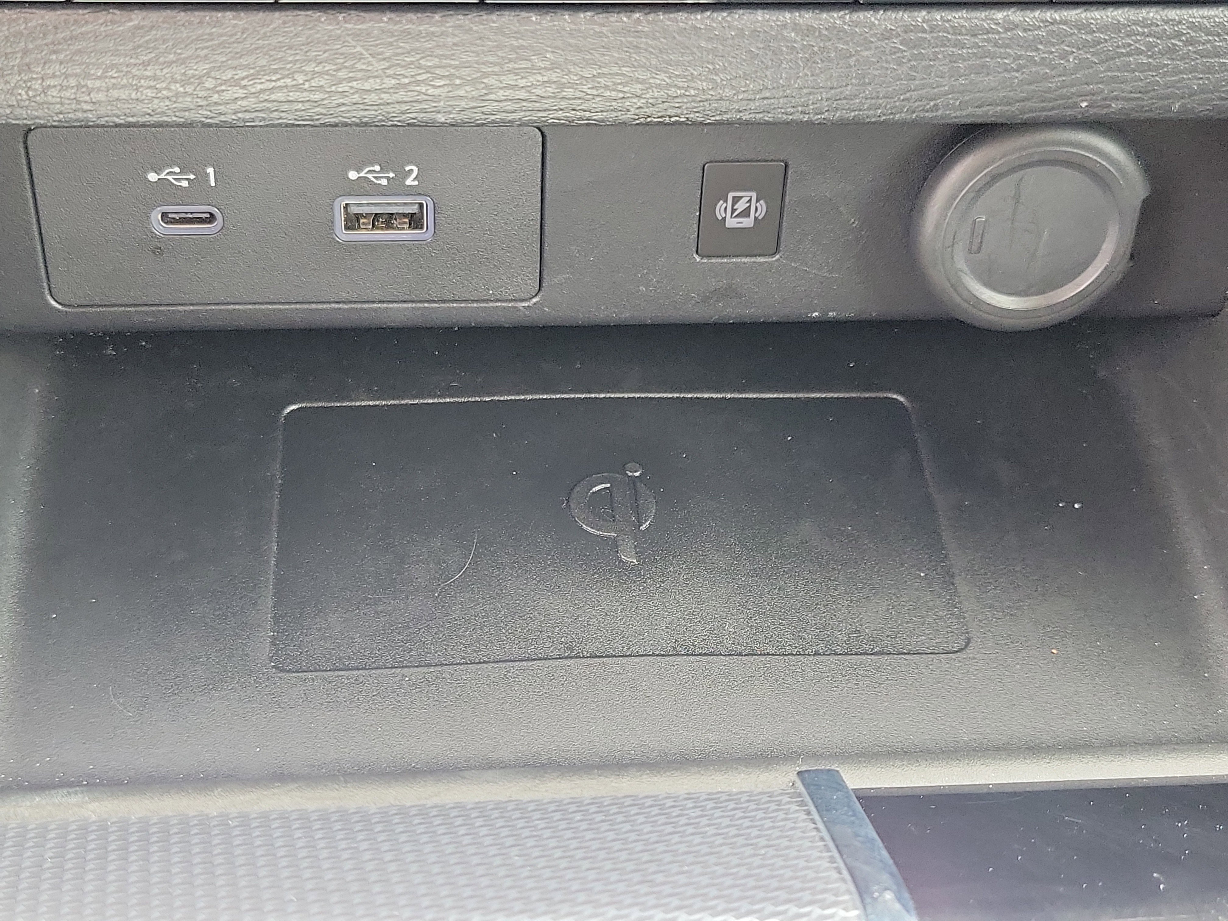 Used 2023 Mitsubishi Outlander SEL image 28