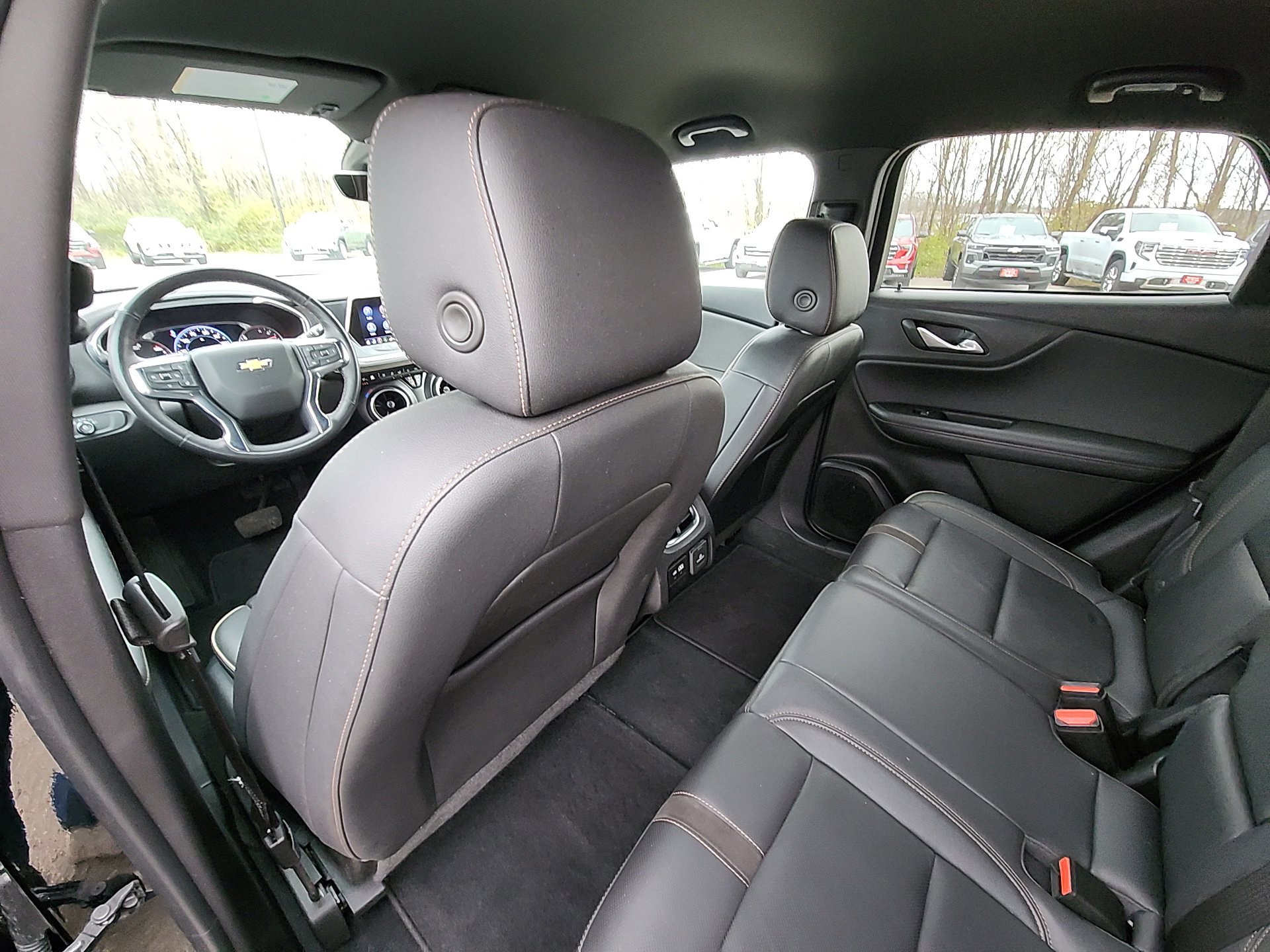 Certified 2022 Chevrolet Blazer Premier w/ Driver Confidence II Package image 27