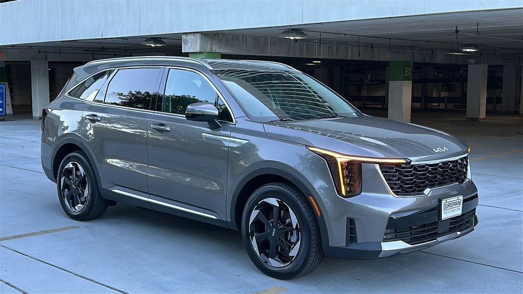 New 2026 Kia Sorento EX AWD/4WD image 1