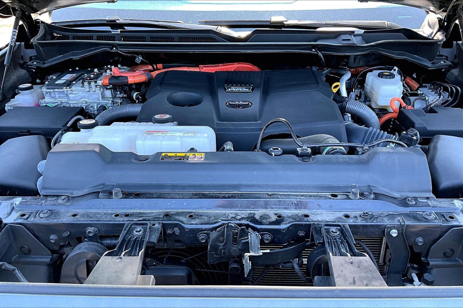 Used 2022 Toyota Tundra Platinum AWD/4WD image 10