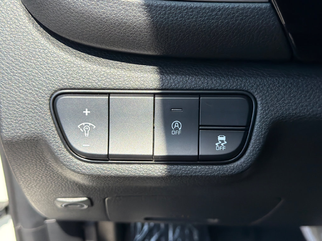 Used 2024 Kia Seltos S FWD image 35