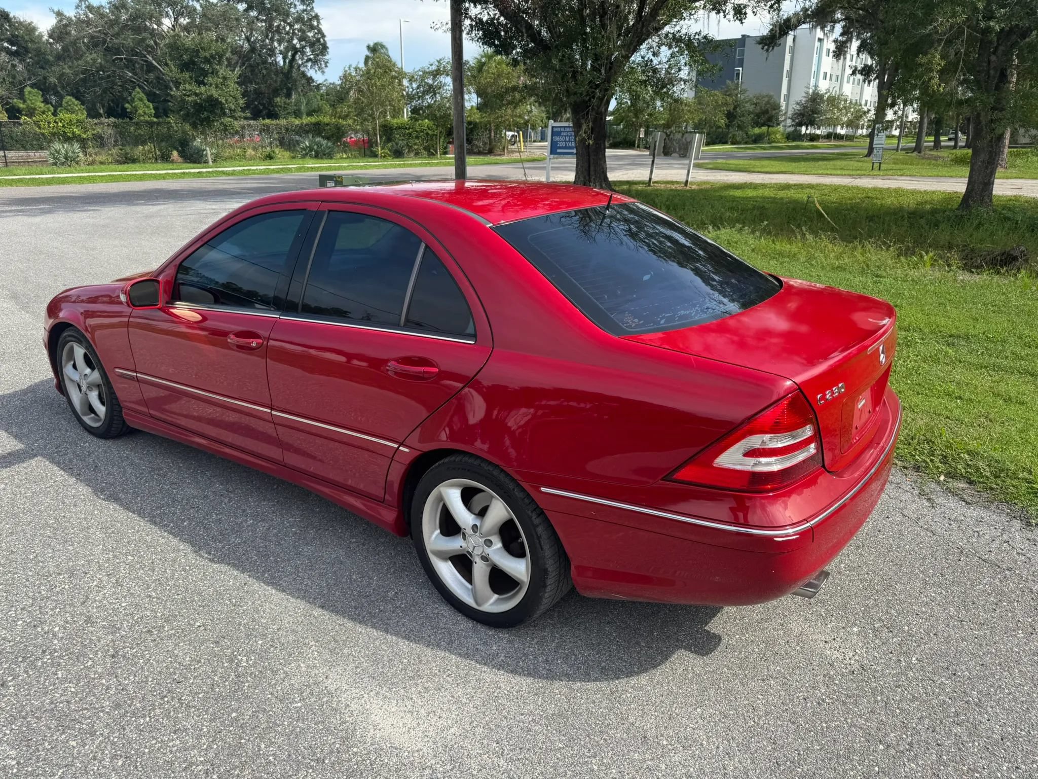 Used 2006 Mercedes-Benz C 230 Sedan image 8