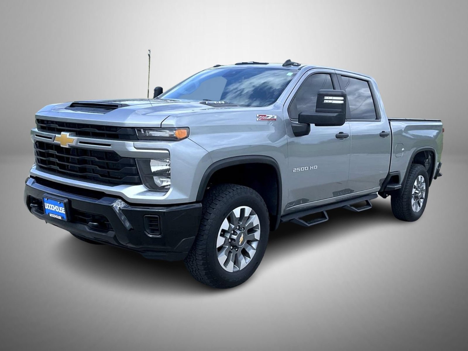 Used 2024 Chevrolet Silverado 2500 Custom w/ Custom Value Package AWD/4WD image 1