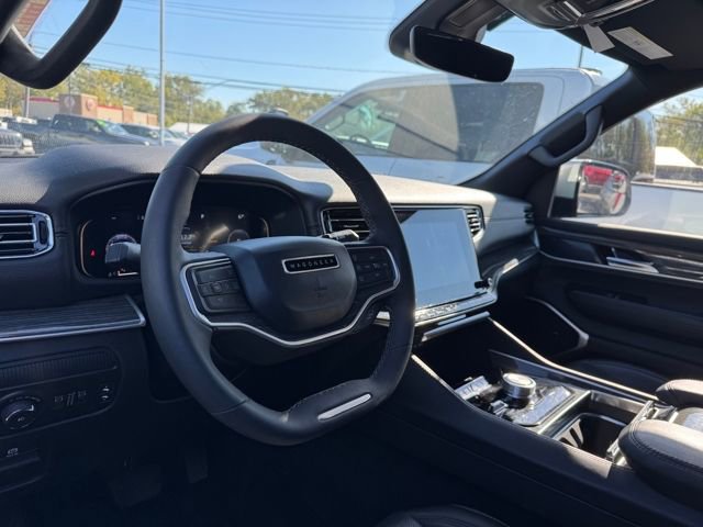 Used 2022 Jeep Wagoneer Series II image 39