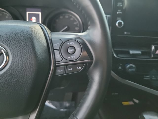 Used 2024 Toyota Camry SE w/ Cold Weather Package FWD image 19