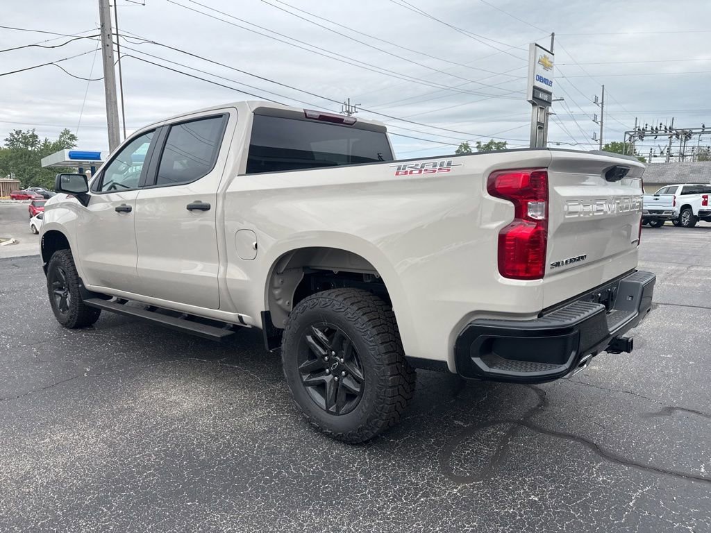 New 2026 Chevrolet Silverado 1500 Custom Trail Boss AWD/4WD image 6