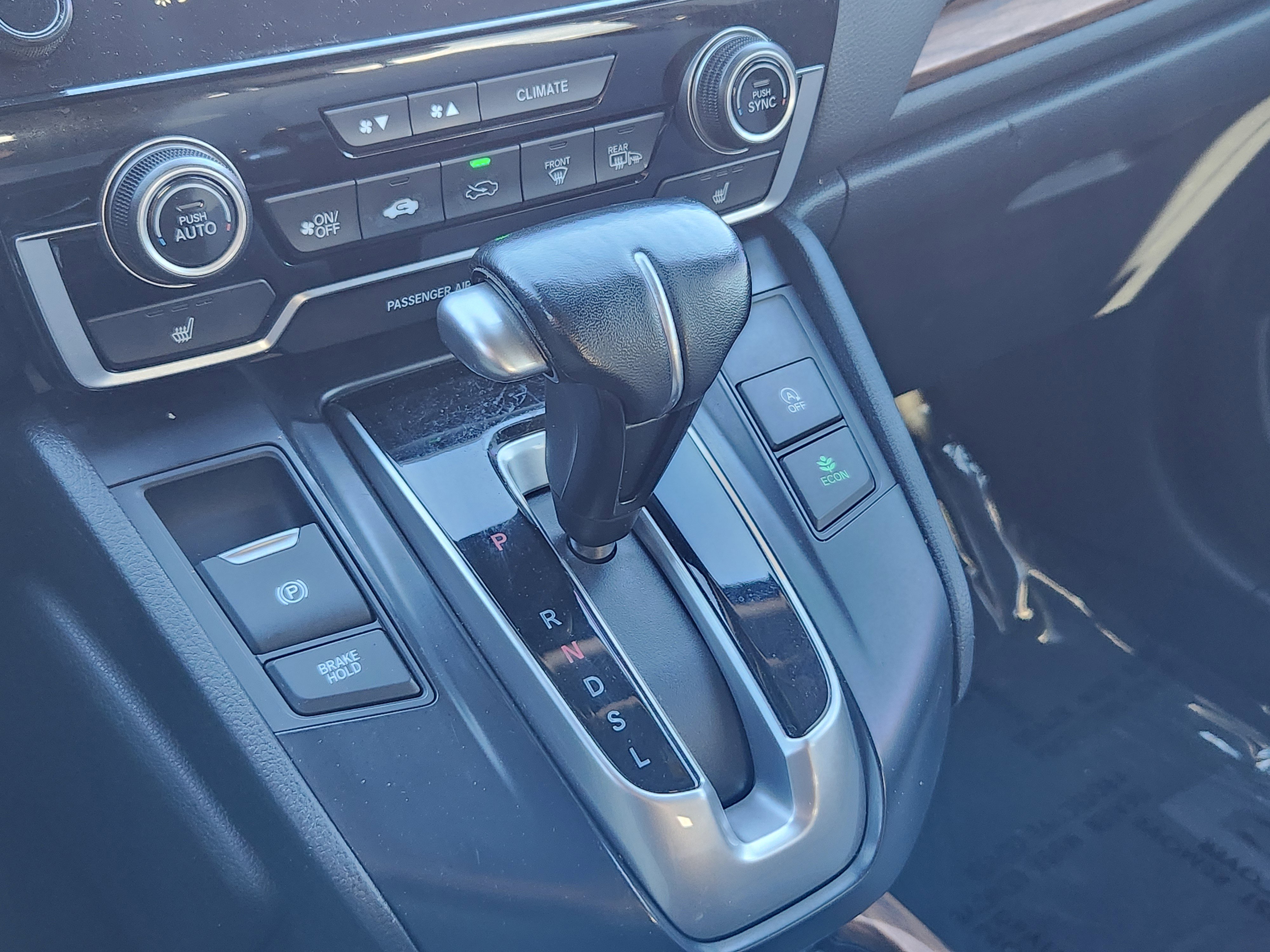 Used 2020 Honda CR-V Touring image 11