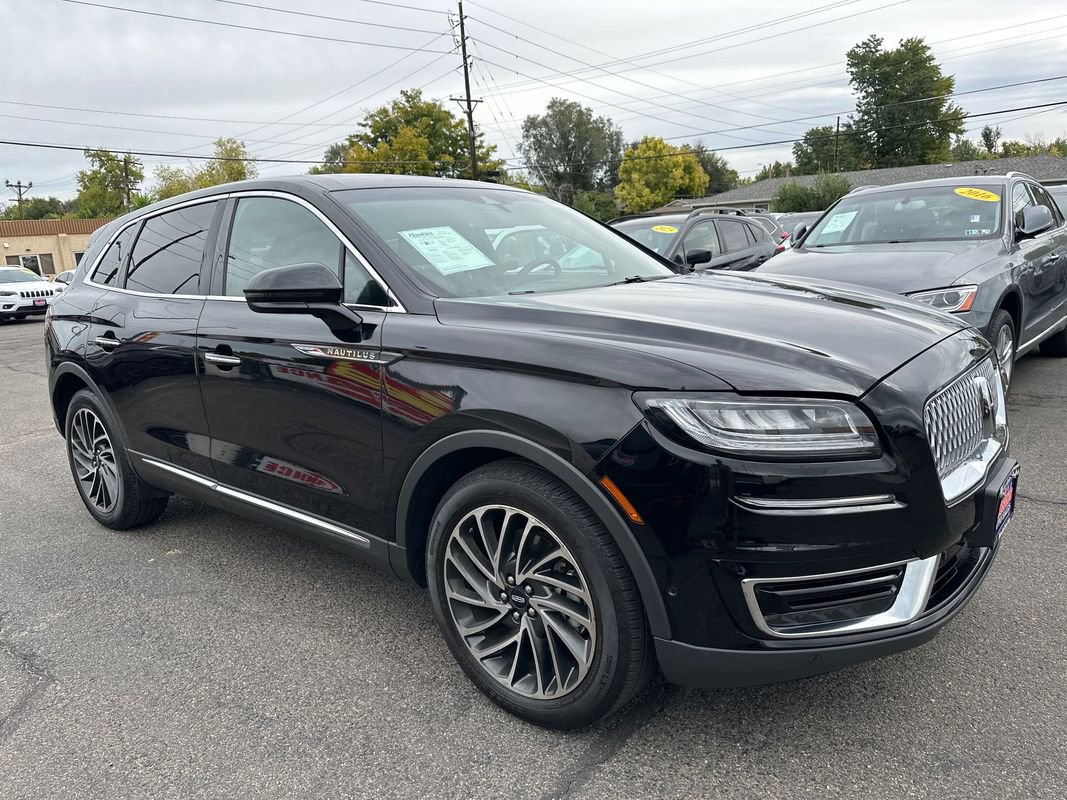 Used 2019 Lincoln Nautilus Reserve image 9