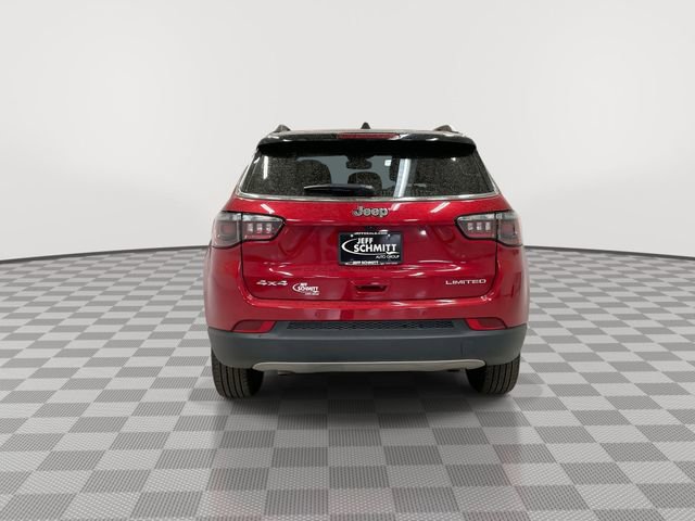 Used 2024 Jeep Compass Limited image 9