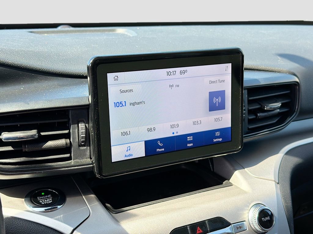 Used 2021 Ford Explorer XLT image 14