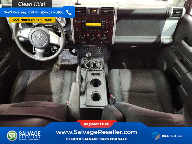 Used 2007 Toyota FJ Cruiser 4WD w/ Convenience Pkg image 11