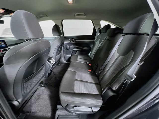 Used 2025 Kia Sorento LX FWD image 22