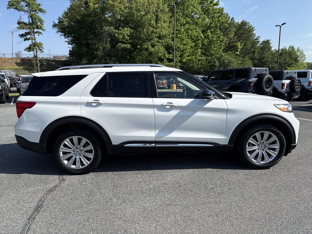 Used 2022 Ford Explorer Limited w/ Limited Technology Package AWD/4WD image 8