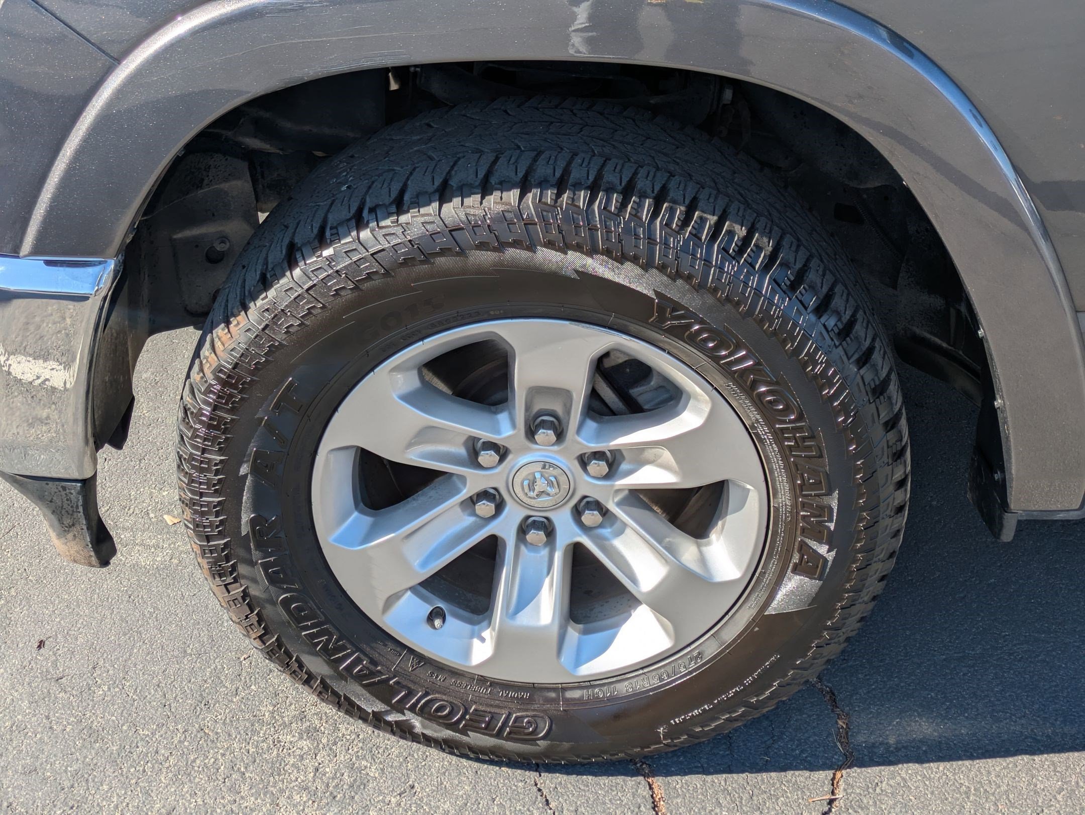 Used 2020 RAM 1500 Laramie image 13