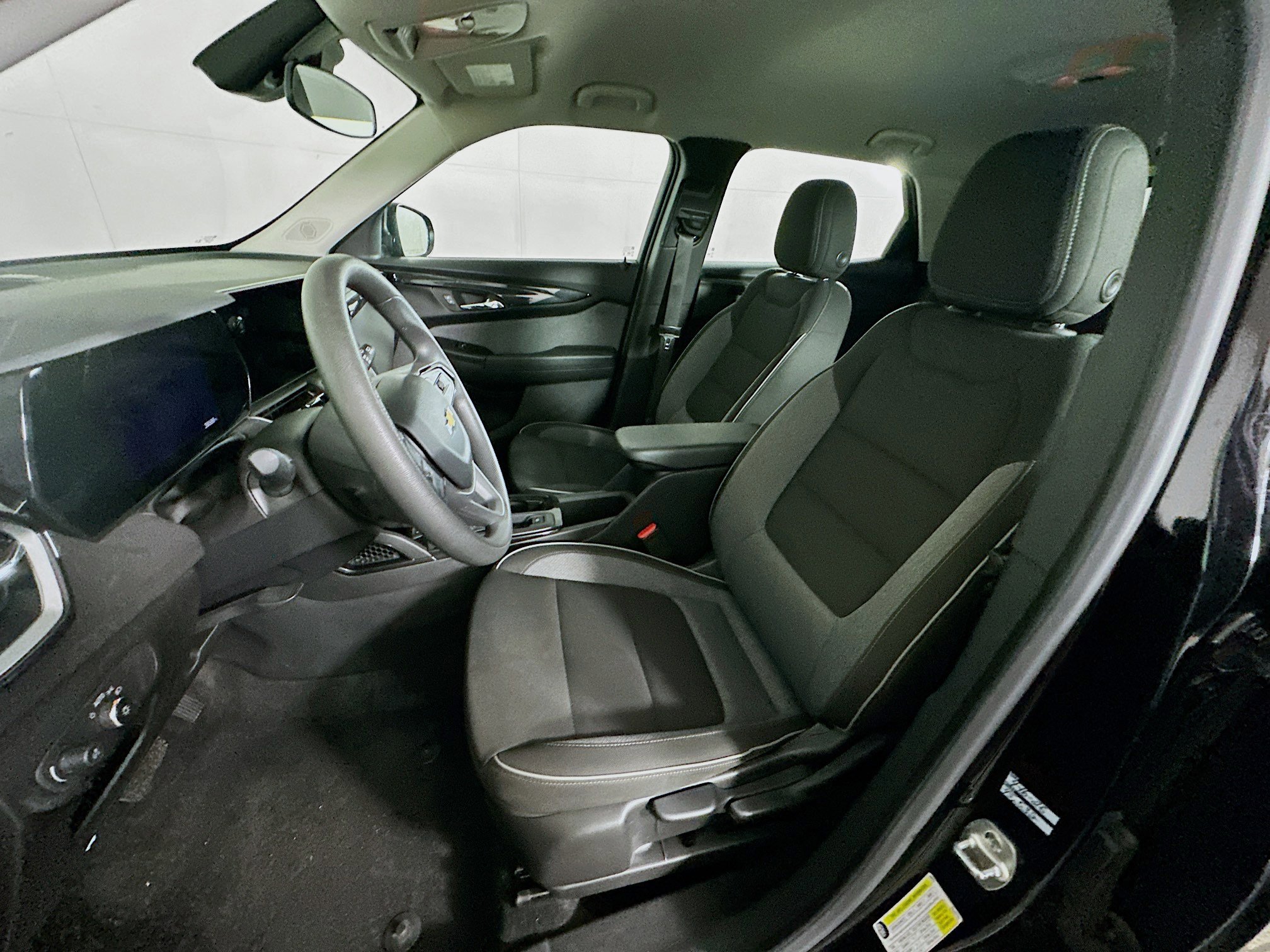 Used 2024 Chevrolet TrailBlazer LS image 13