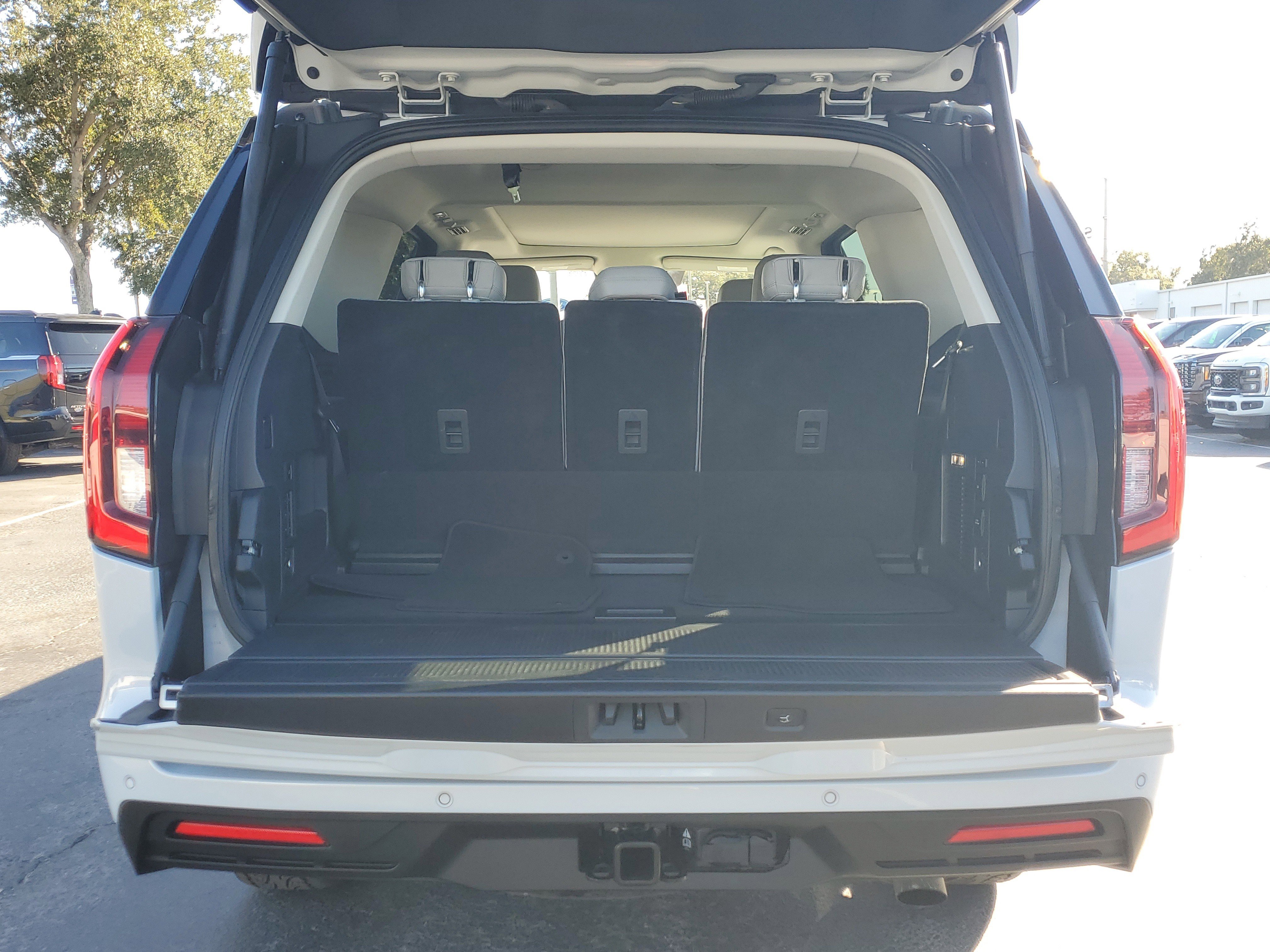 Certified 2025 Ford Expedition Active image 11