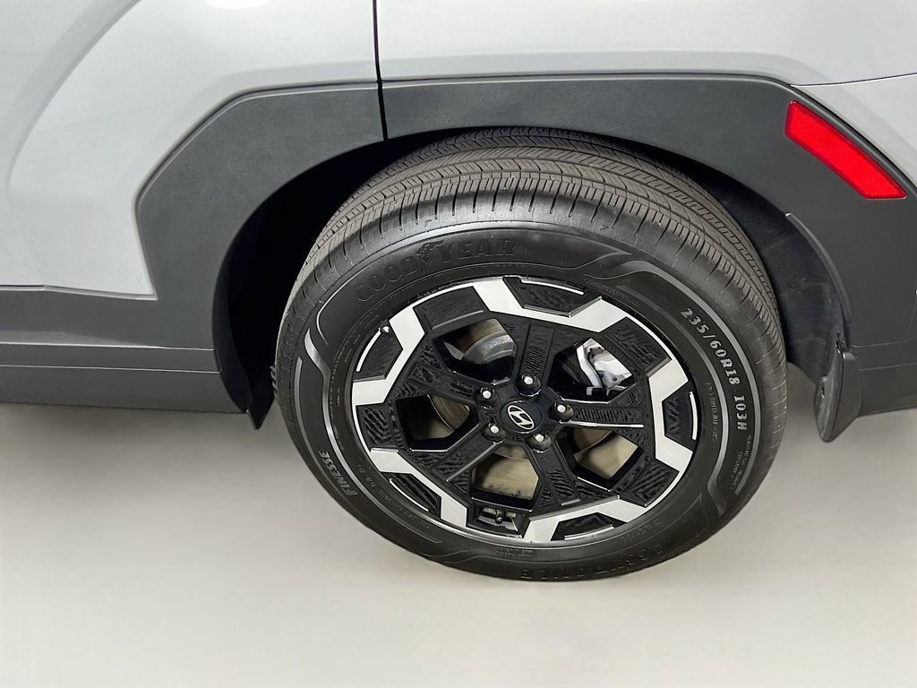Certified 2025 Hyundai Santa Fe SE image 23
