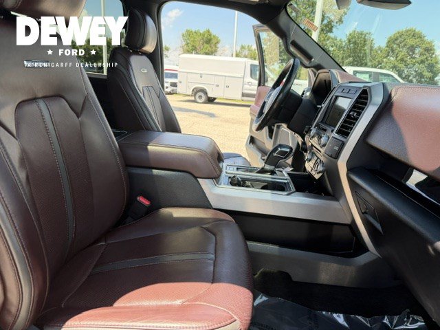 Used 2017 Ford F150 Platinum w/ Equipment Group 701A Luxury AWD/4WD image 41
