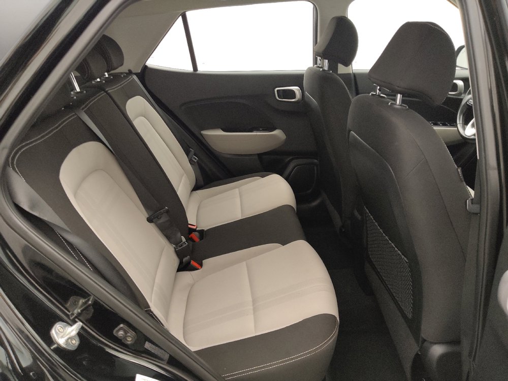 Used 2020 Hyundai Venue SEL w/ Convenience Package FWD image 19