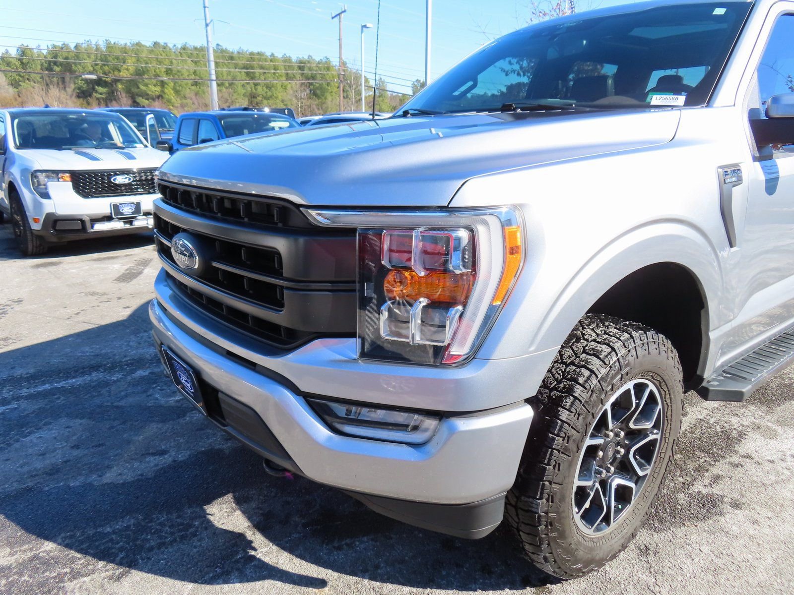 Used 2021 Ford F150 Lariat image 8