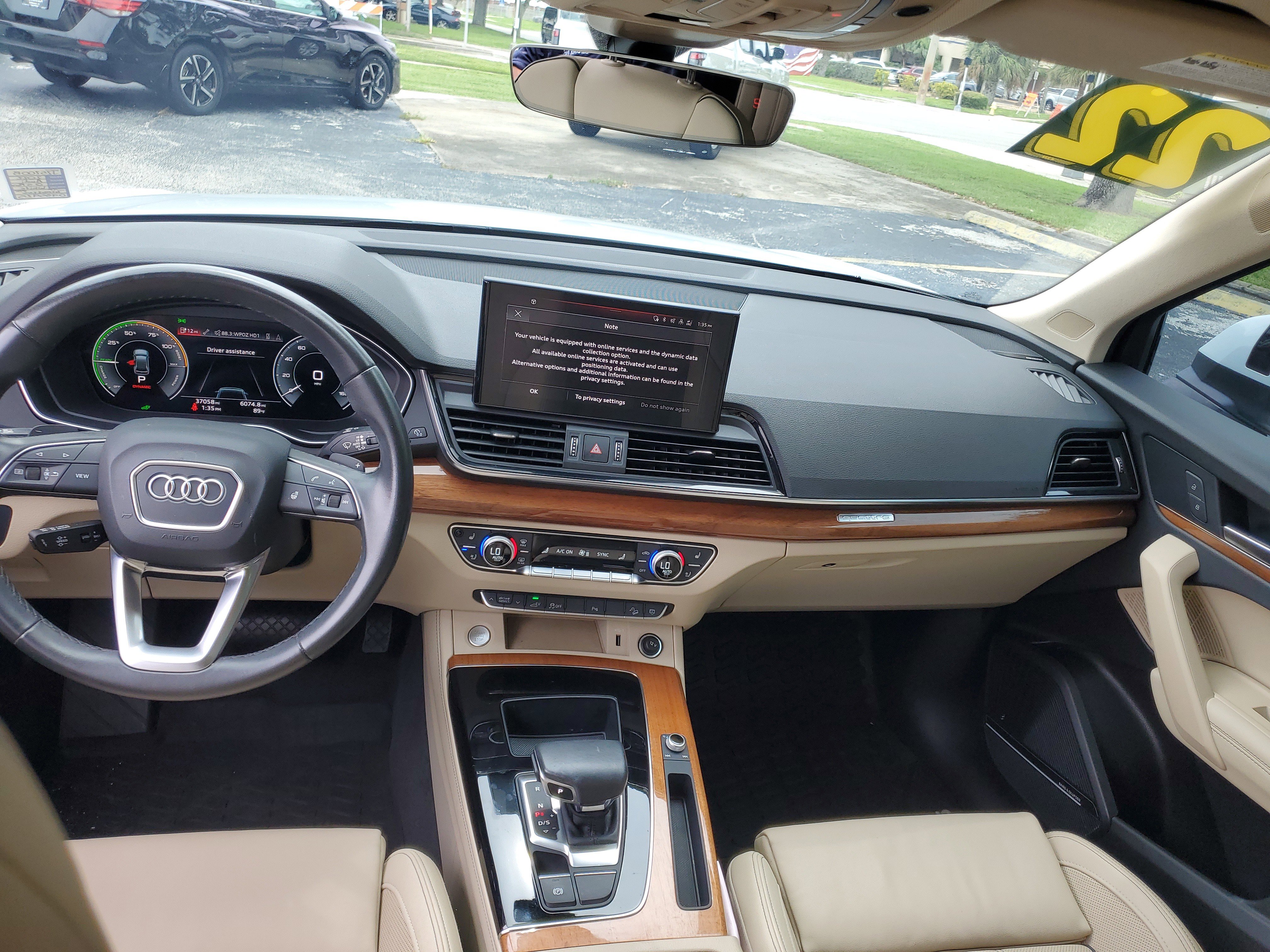 Used 2022 Audi Q5 e Premium Plus image 11