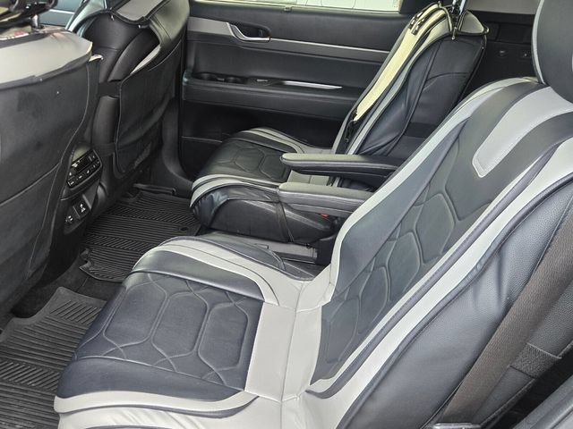 Used 2022 Hyundai Palisade SEL w/ Premium Package FWD image 6