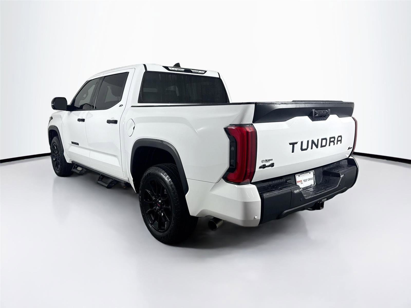 Used 2022 Toyota Tundra SR5 image 8