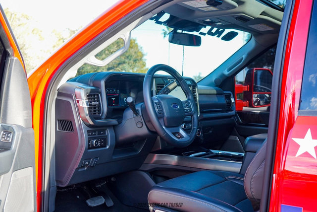 Used 2023 Ford F450 Lariat w/ FX4 Off-Road Package image 32