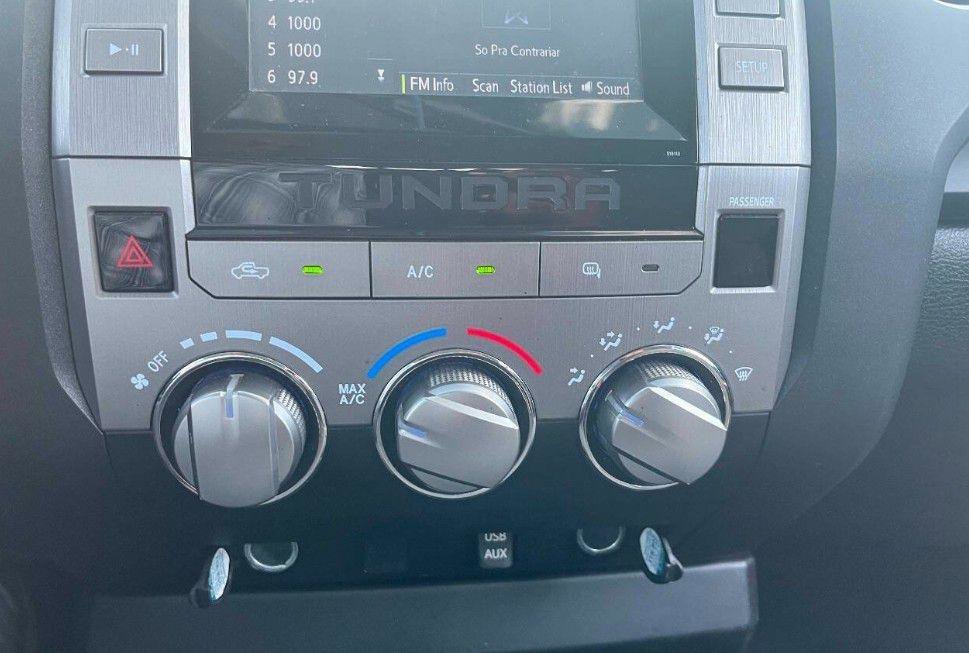 Used 2016 Toyota Tundra SR w/ Tow Package image 14