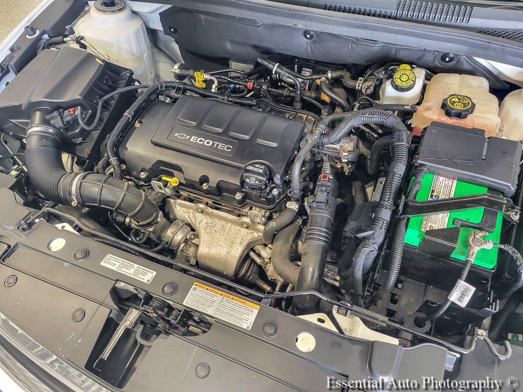 Used 2015 Chevrolet Cruze LT FWD image 17