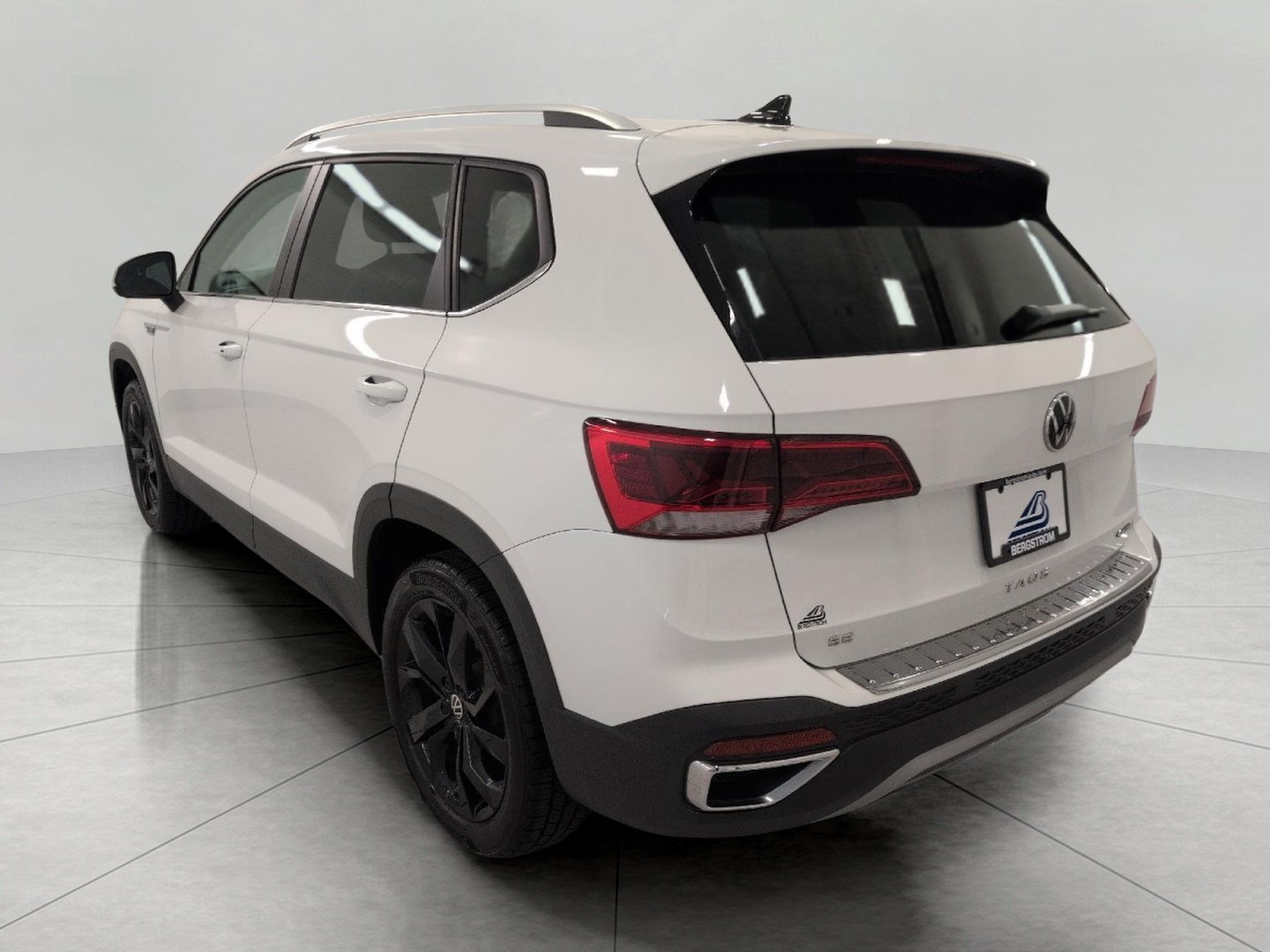 Used 2022 Volkswagen Taos SE AWD/4WD image 22
