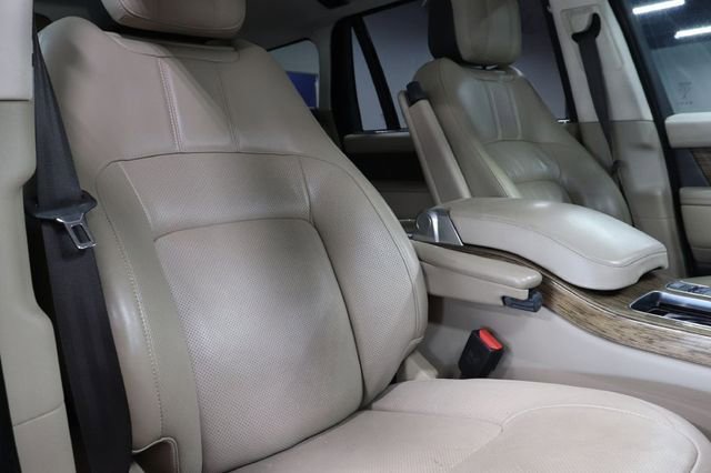 Used 2019 Land Rover Range Rover Long Wheelbase Supercharged image 29