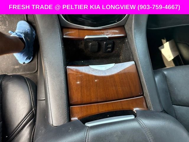 Used 2020 Cadillac Escalade Premium Luxury w/ Escalade Sport Edition RWD image 17