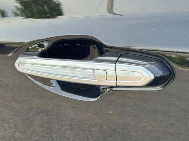 New 2025 Cadillac XT5 Premium Luxury w/ Technology Package FWD image 13
