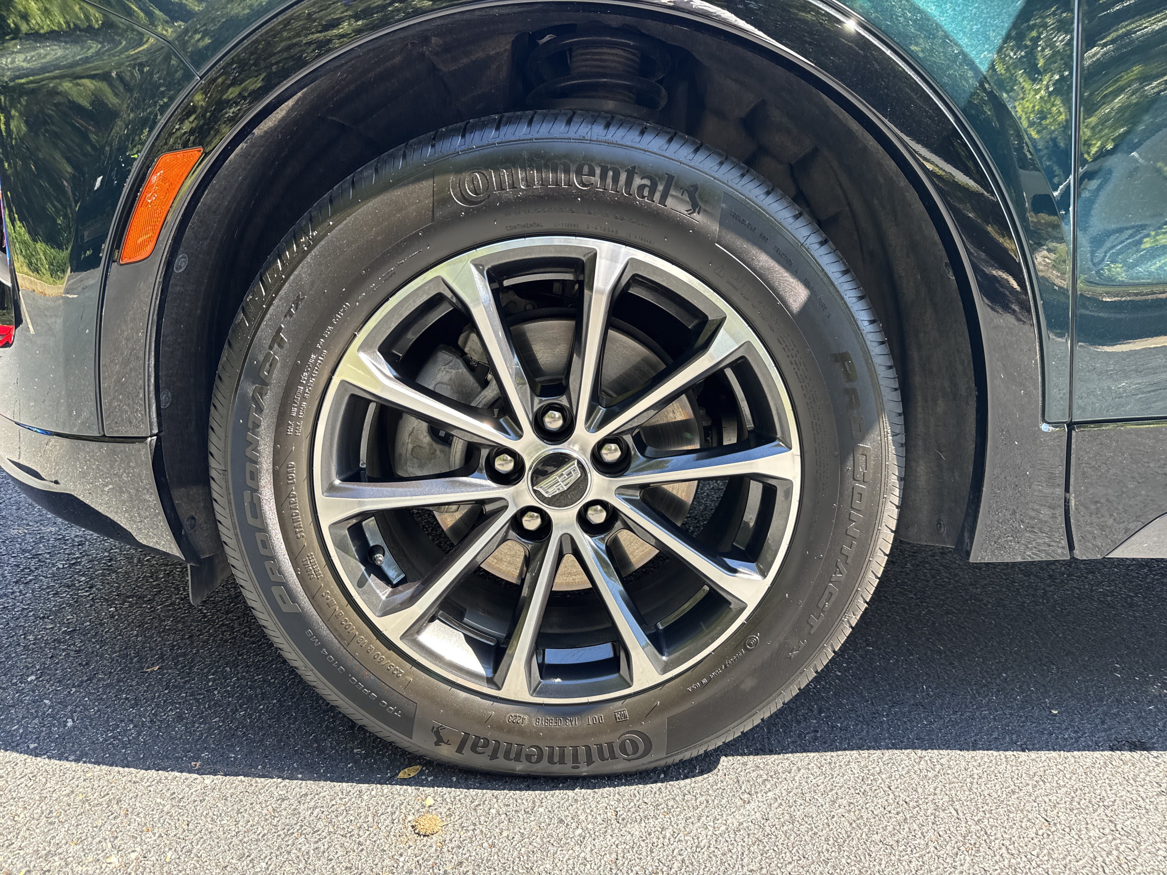 Used 2024 Cadillac XT4 Sport w/ Active Safety Package AWD/4WD image 10
