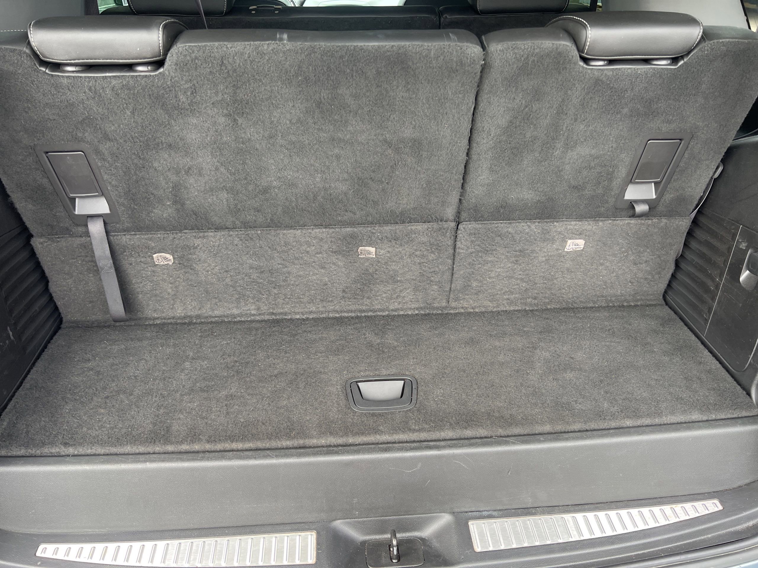 Used 2015 Chevrolet Tahoe LT AWD/4WD image 32